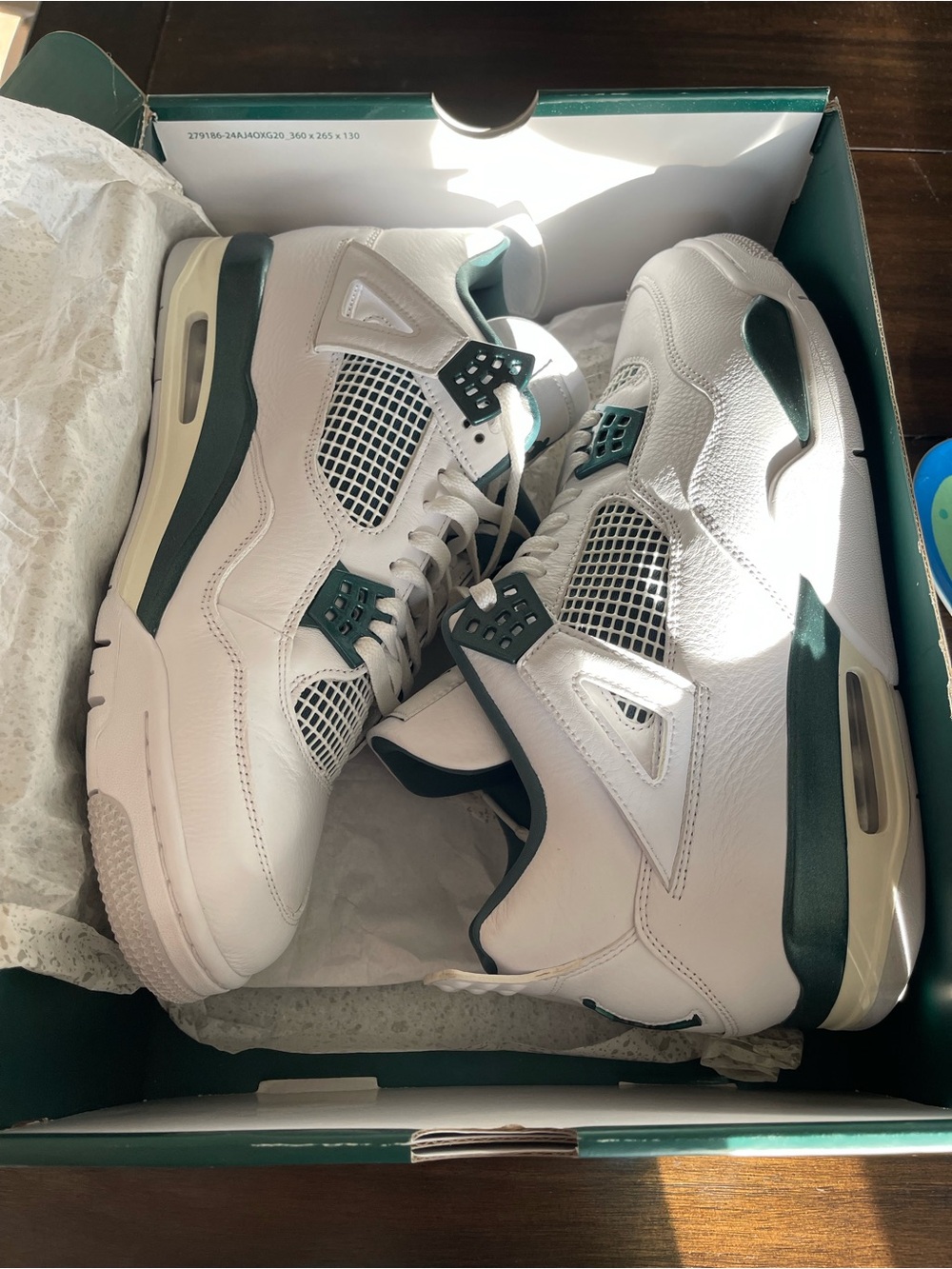 Jordan Men's White and Dark Green Basketball Sneakers